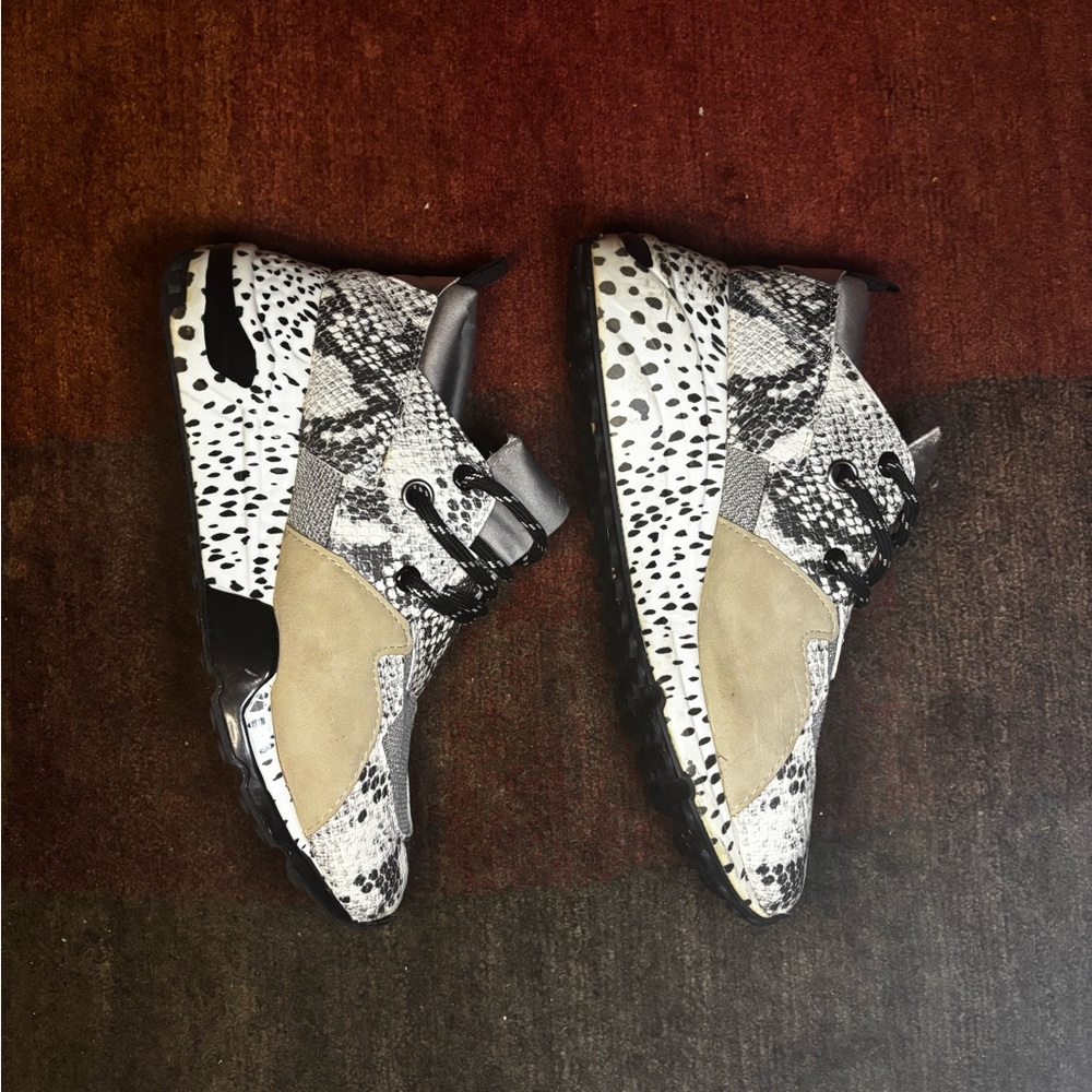 New Steve Madden Cliff Kicks - Python, Metallic M… - image 3